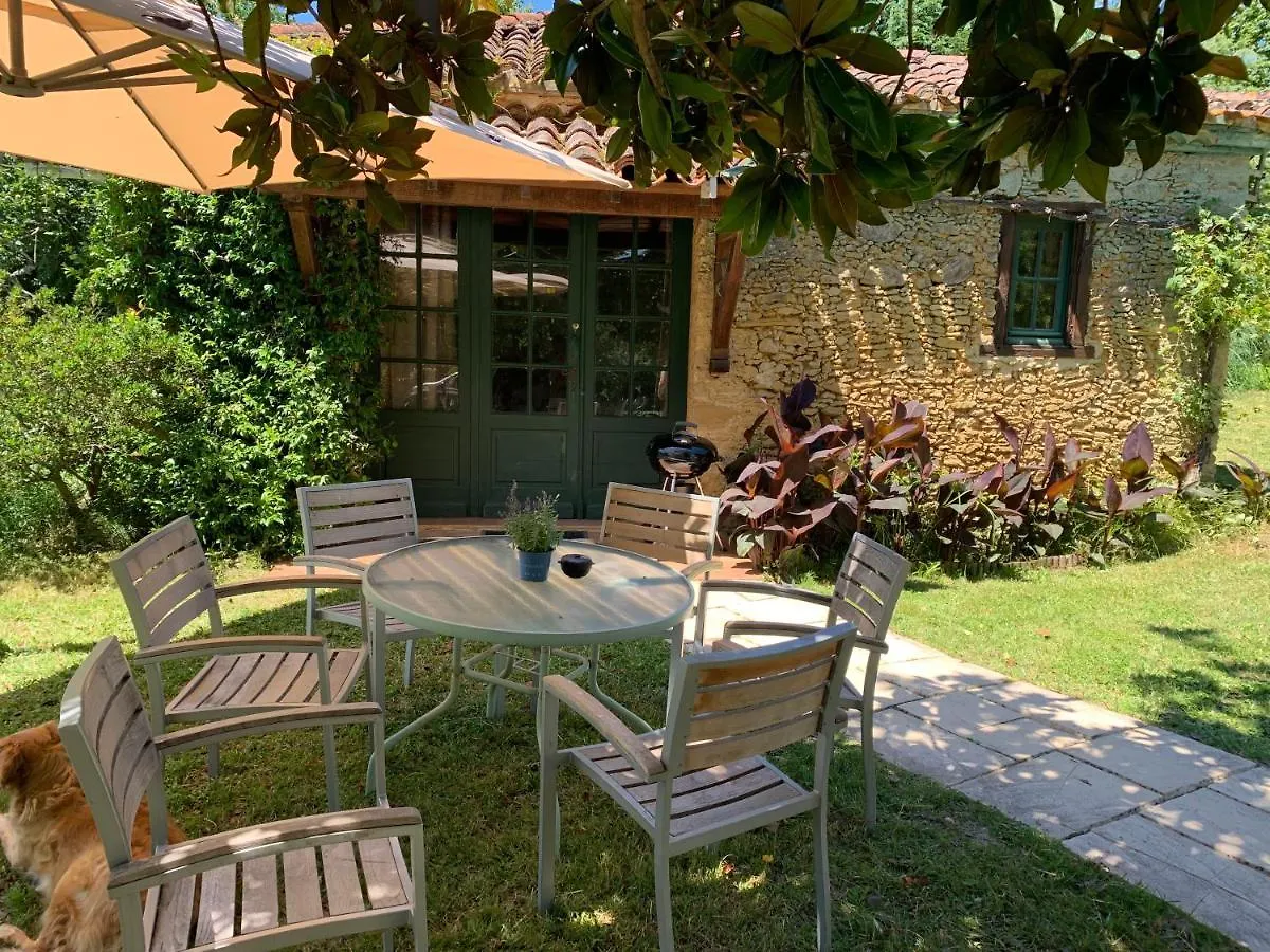 La caseta Domaine du CANTEAU YF Panjas